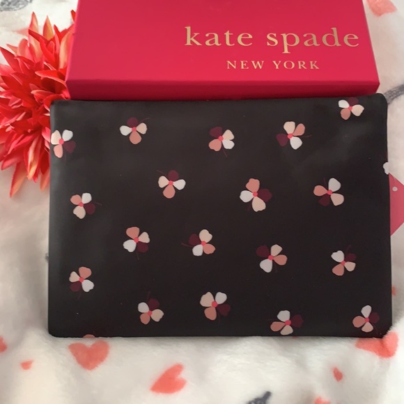 NWT! Kate Spade Wilson Road Dusk Buds Large Drewe. - Picture 2 of 13